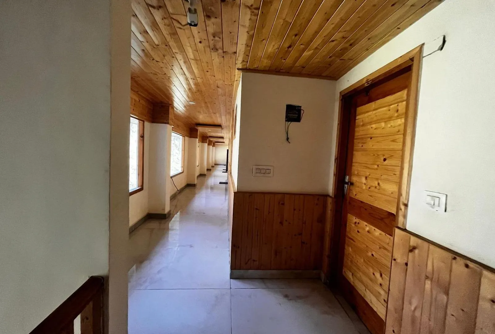 Hokin Stays Munnar Hotel
